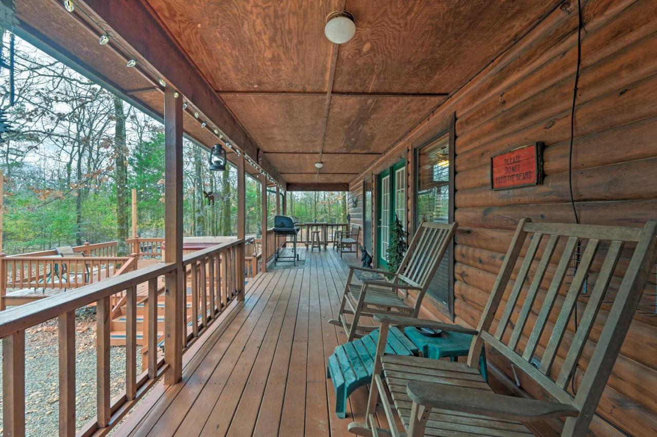 Quiet Woodsy Getaway With Hot Tub In Broken Bow Vila Stephens Gap Exterior foto