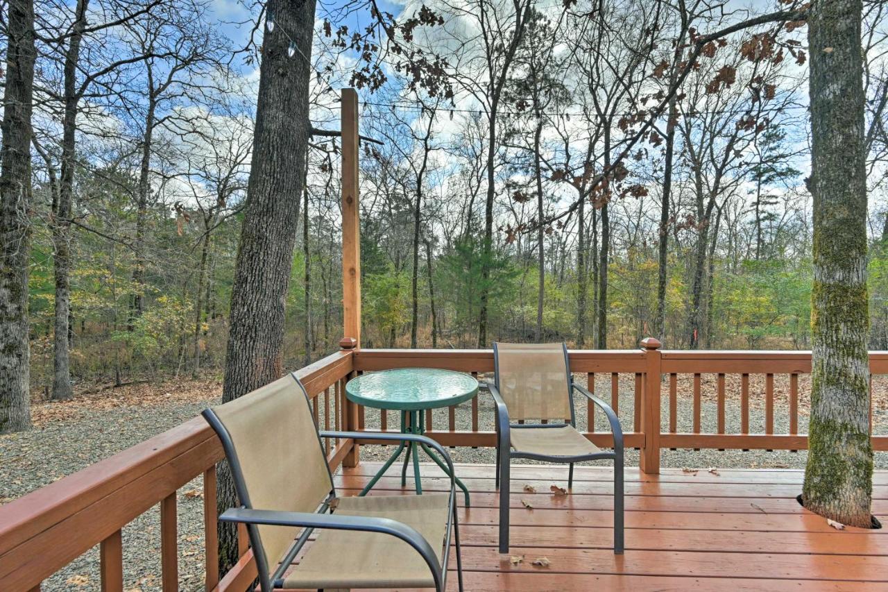 Quiet Woodsy Getaway With Hot Tub In Broken Bow Vila Stephens Gap Exterior foto