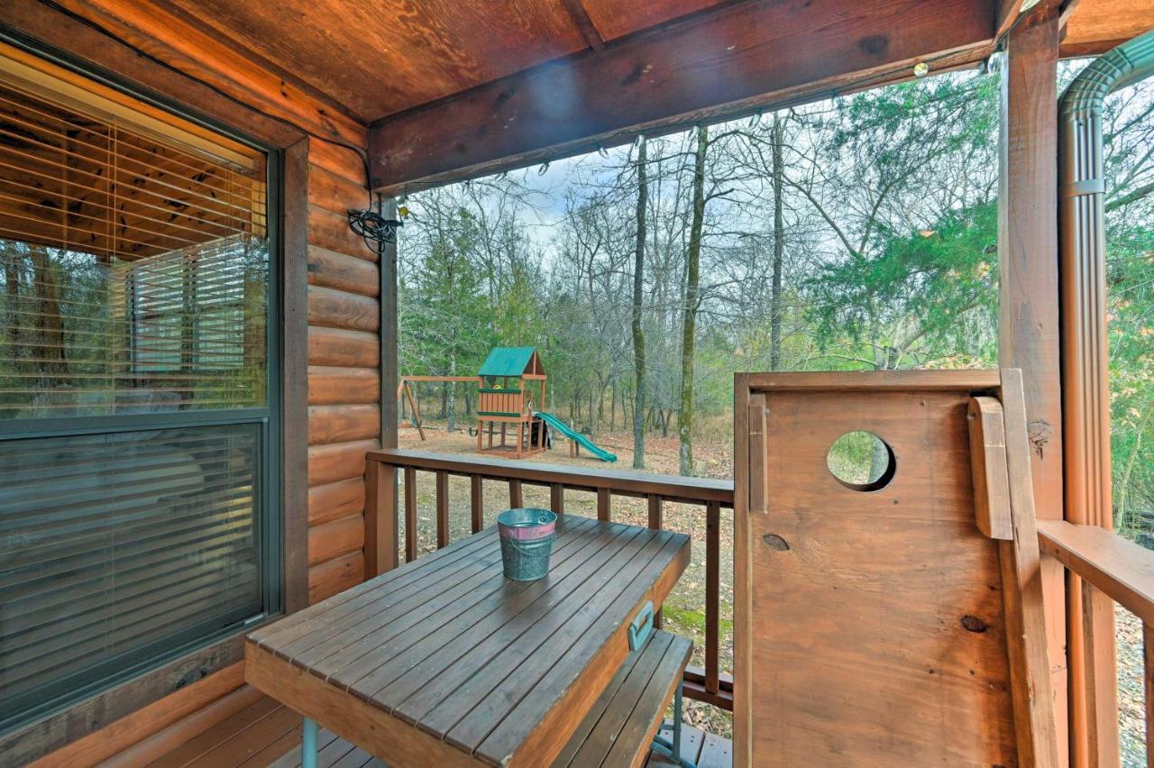 Quiet Woodsy Getaway With Hot Tub In Broken Bow Vila Stephens Gap Exterior foto