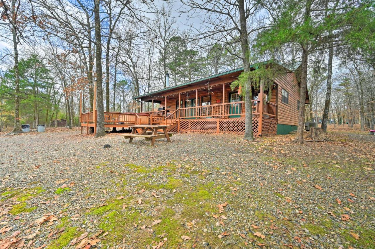 Quiet Woodsy Getaway With Hot Tub In Broken Bow Vila Stephens Gap Exterior foto